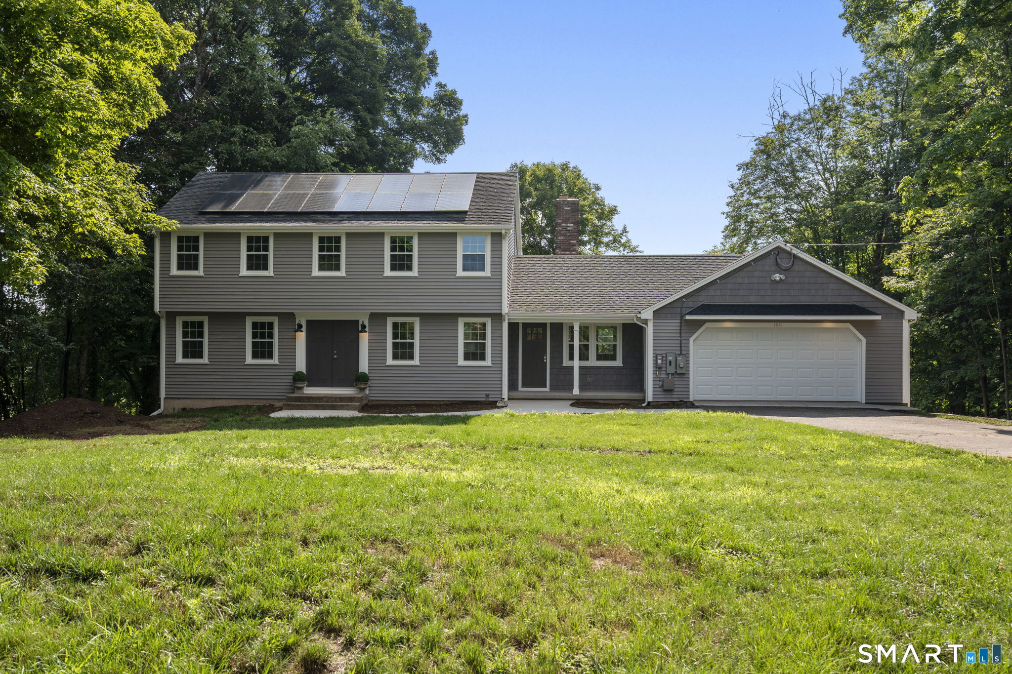 180 South Stone Street Suffield CT 06093