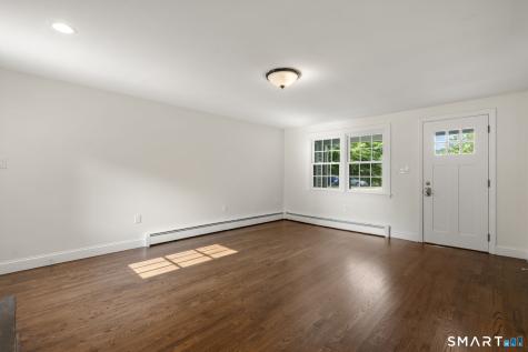 180 South Stone Street Suffield CT 06093