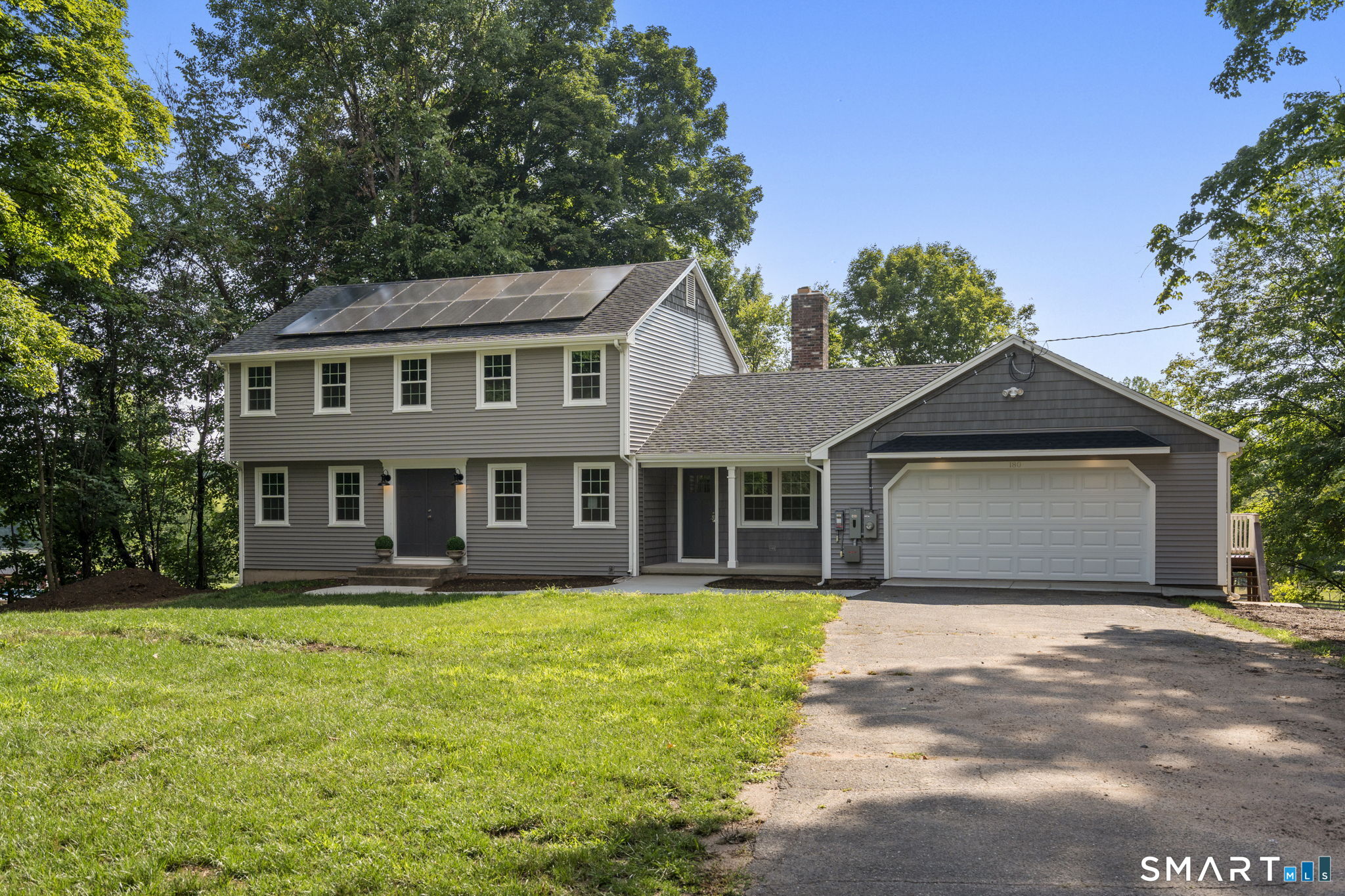 180 South Stone Street Suffield CT 06093
