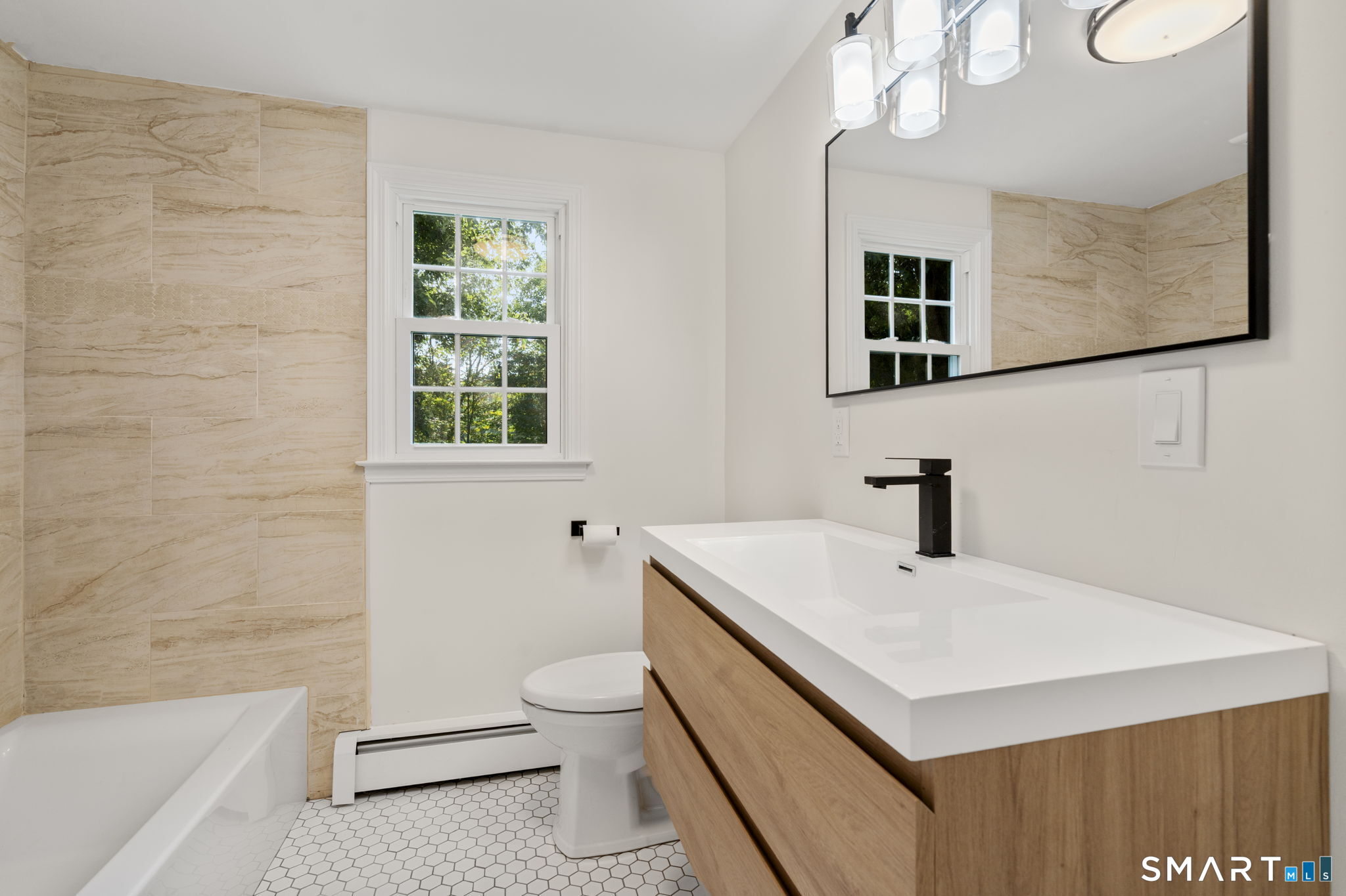180 South Stone Street Suffield CT 06093