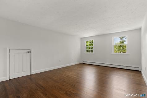 180 South Stone Street Suffield CT 06093