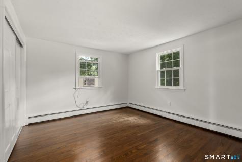 180 South Stone Street Suffield CT 06093