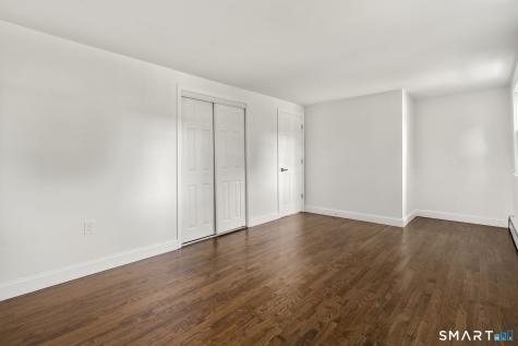 180 South Stone Street Suffield CT 06093