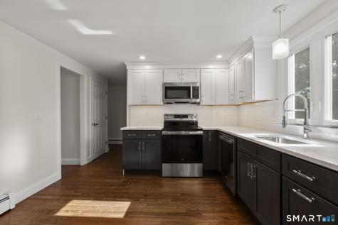 180 South Stone Street Suffield CT 06093