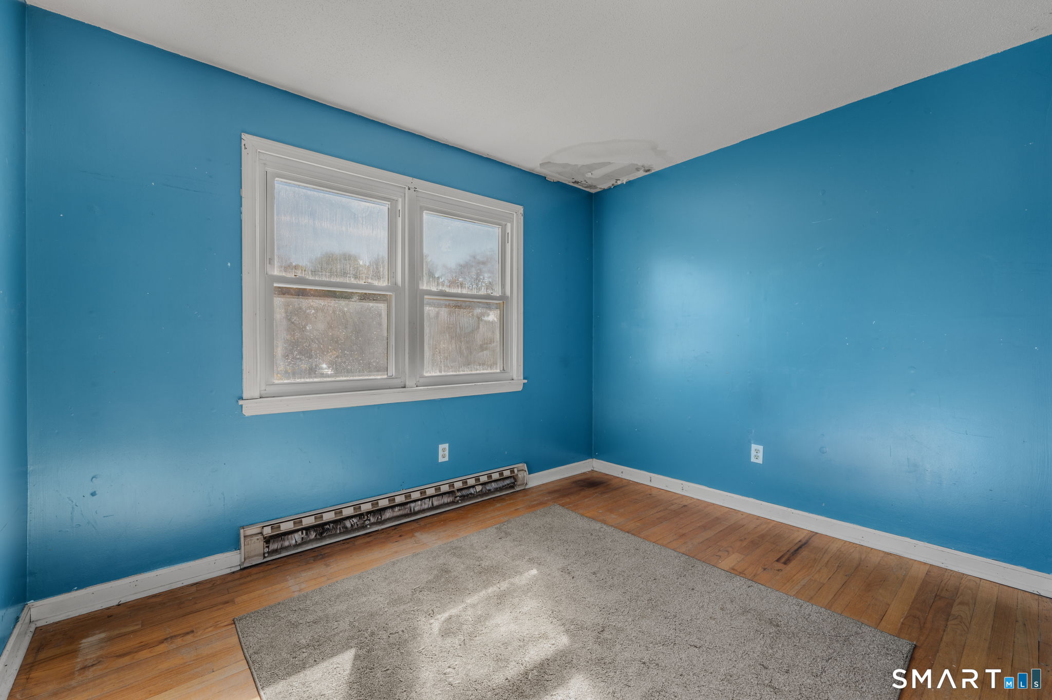 2 Wallace Street Waterford CT 06385