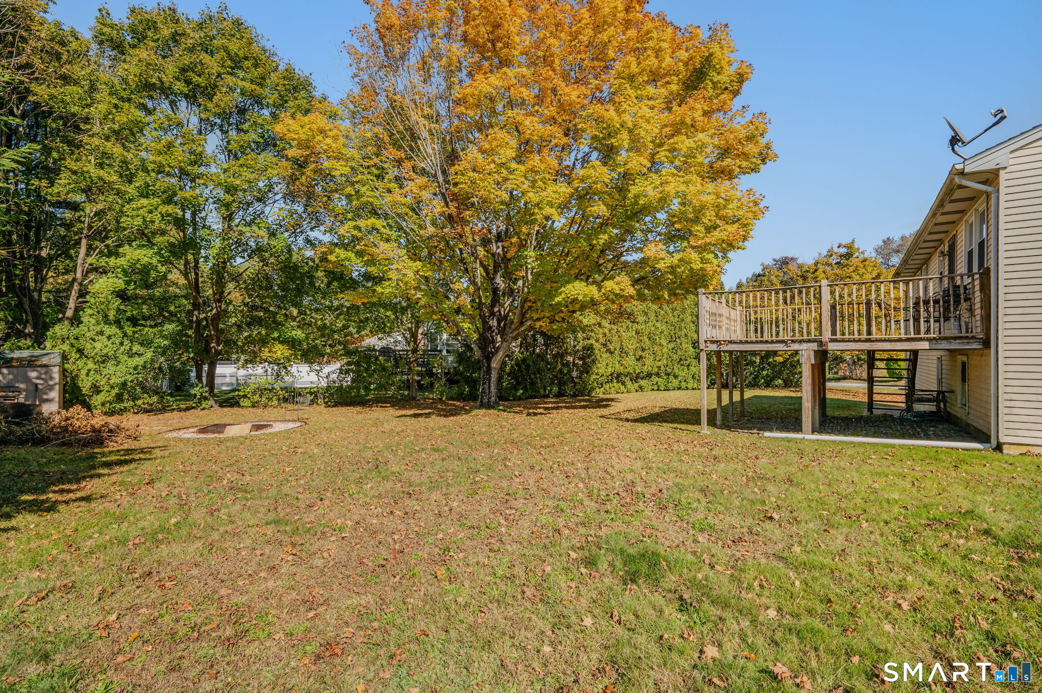 2 Wallace Street Waterford CT 06385