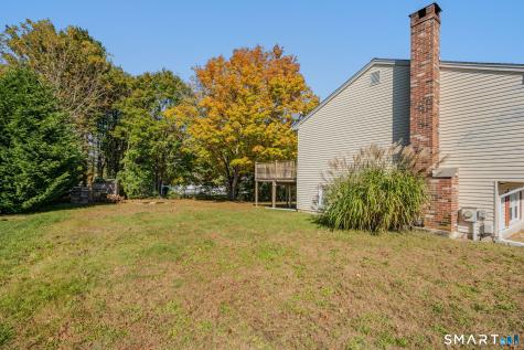 2 Wallace Street Waterford CT 06385