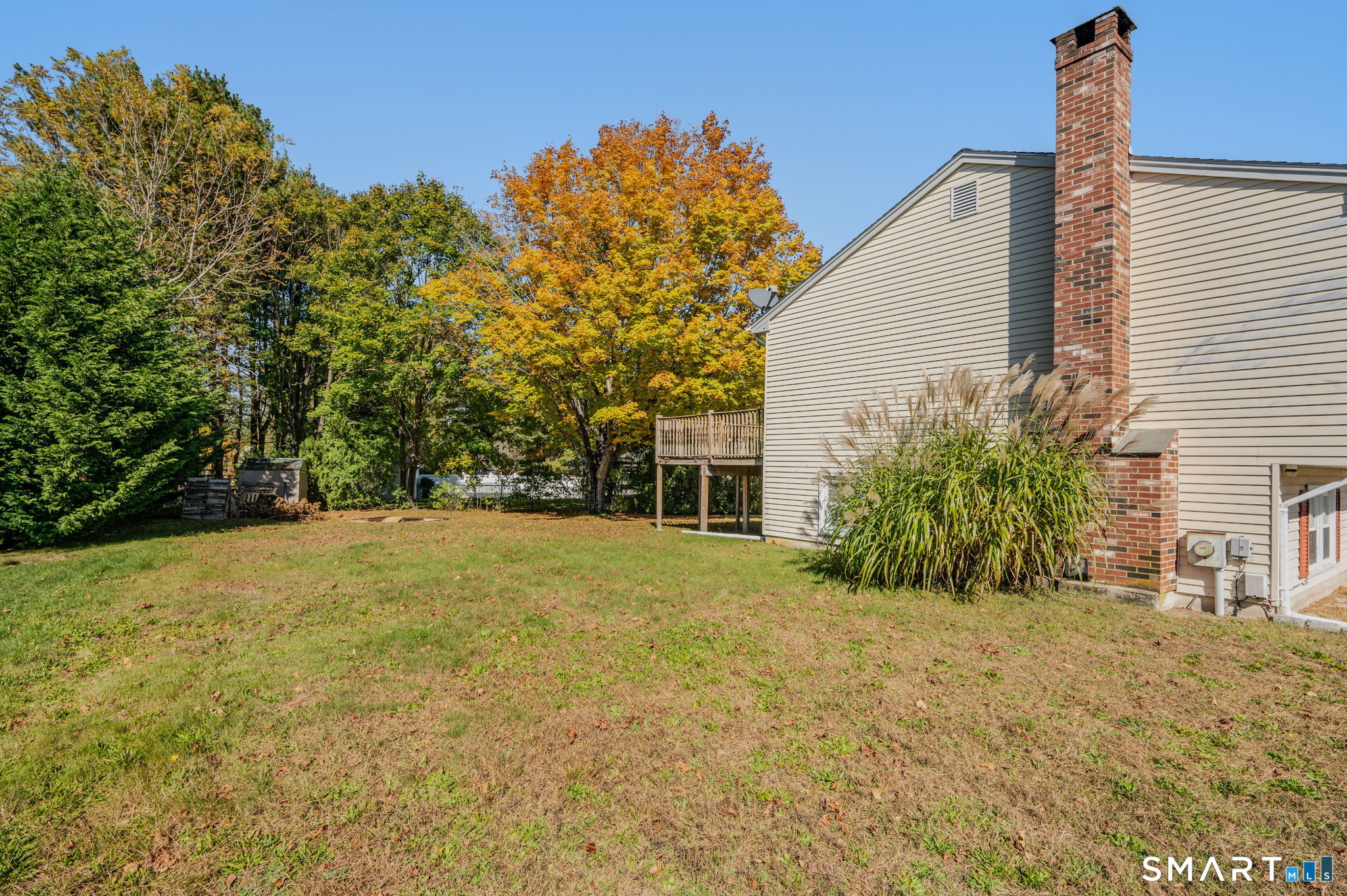 2 Wallace Street Waterford CT 06385