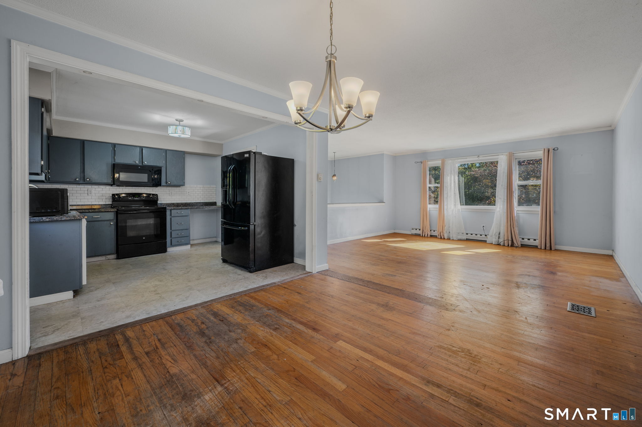 2 Wallace Street Waterford CT 06385