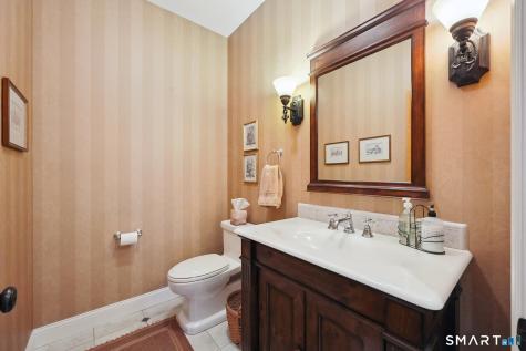 15 Mains Way Preston CT 06365