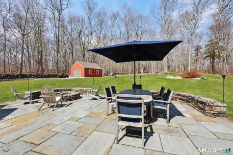 15 Mains Way Preston CT 06365
