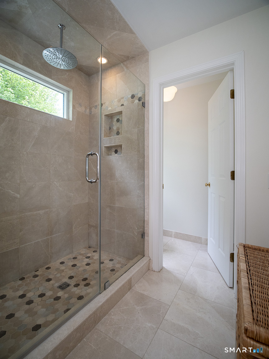 701 Andrea Court Cheshire CT 06410