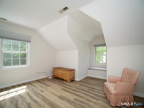 701 Andrea Court Cheshire CT 06410