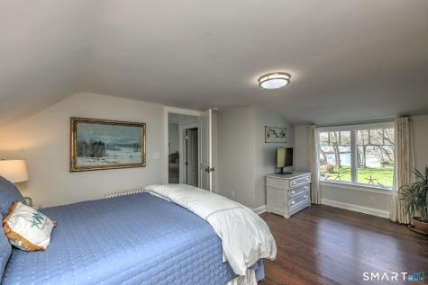 77 Carrington Avenue Milford CT 06460