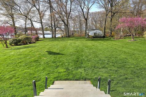 77 Carrington Avenue Milford CT 06460