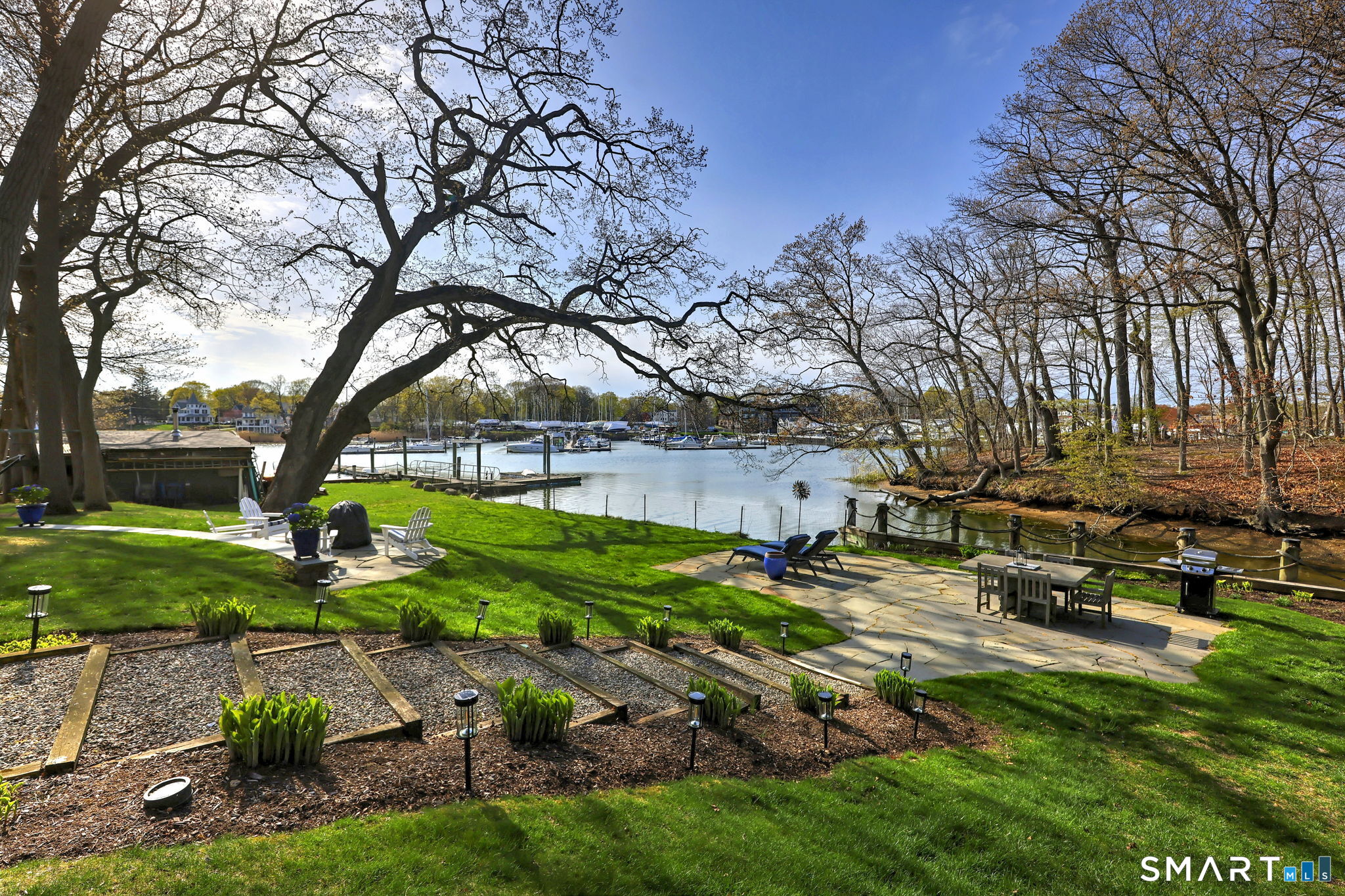 77 Carrington Avenue Milford CT 06460