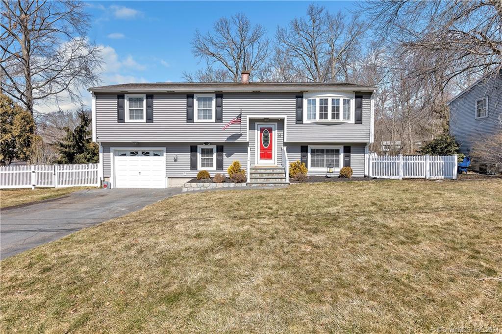 32 Timber Trail Milford CT 06460
