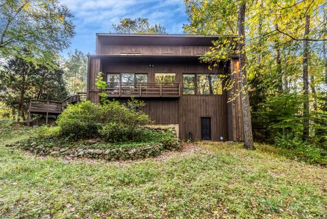4 Old Gate Lane Newtown CT 06470