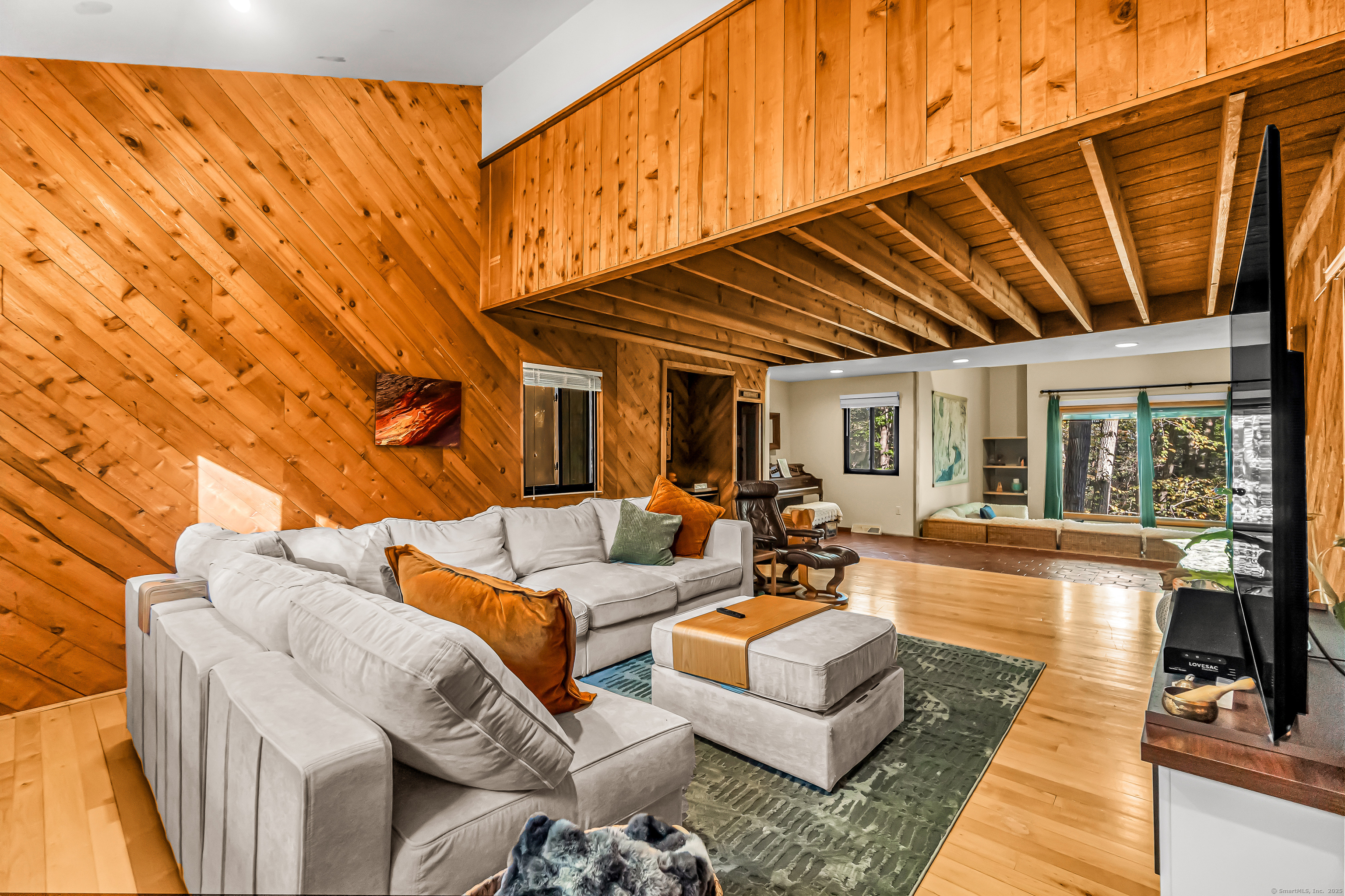 4 Old Gate Lane Newtown CT 06470