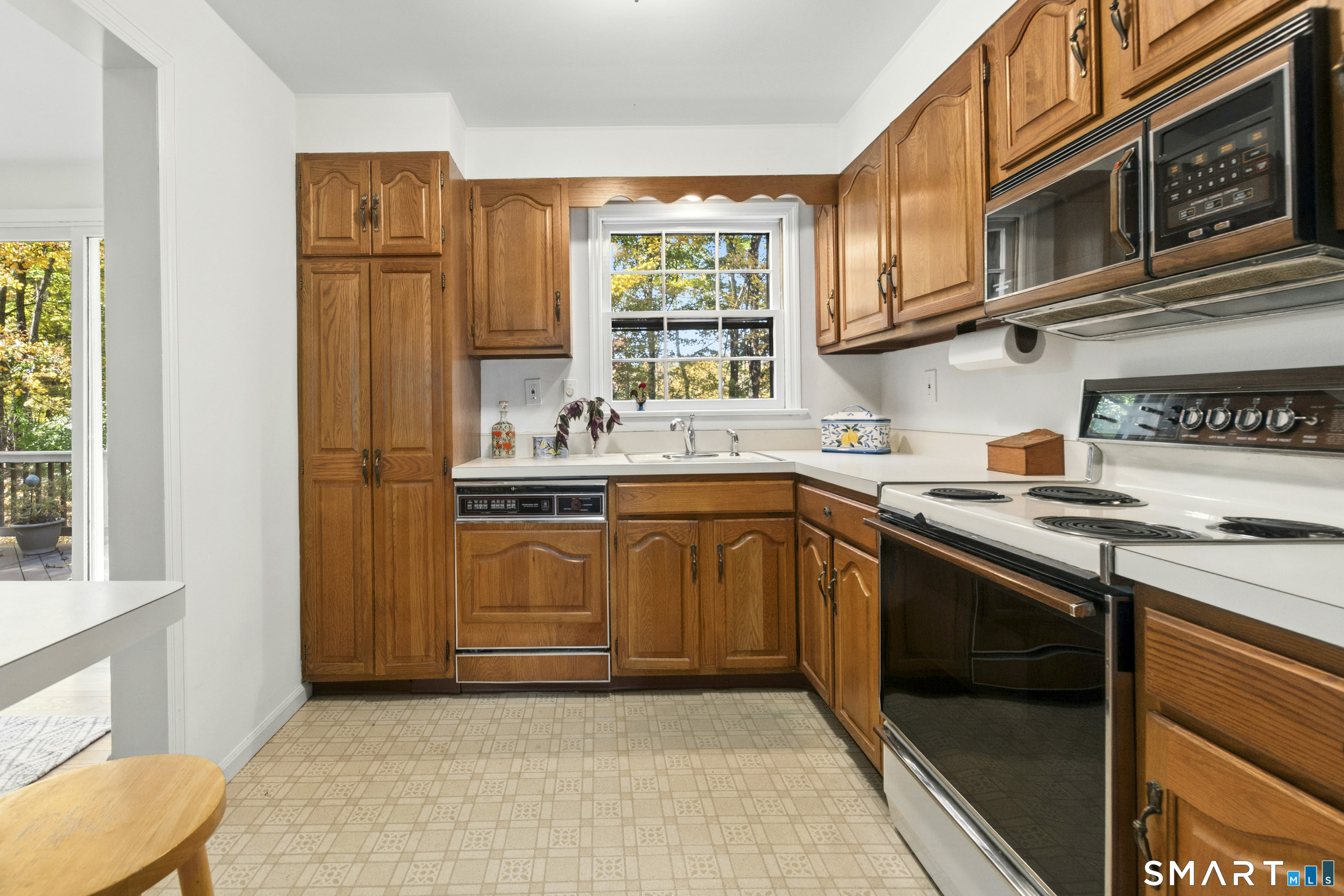 22 Ramapoo Hill Road Ridgefield CT 06877