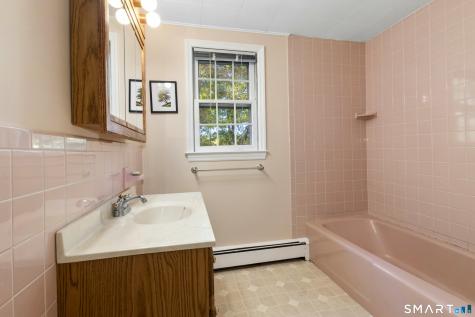 22 Ramapoo Hill Road Ridgefield CT 06877