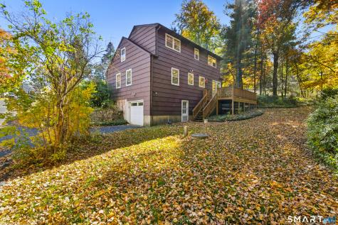 22 Ramapoo Hill Road Ridgefield CT 06877