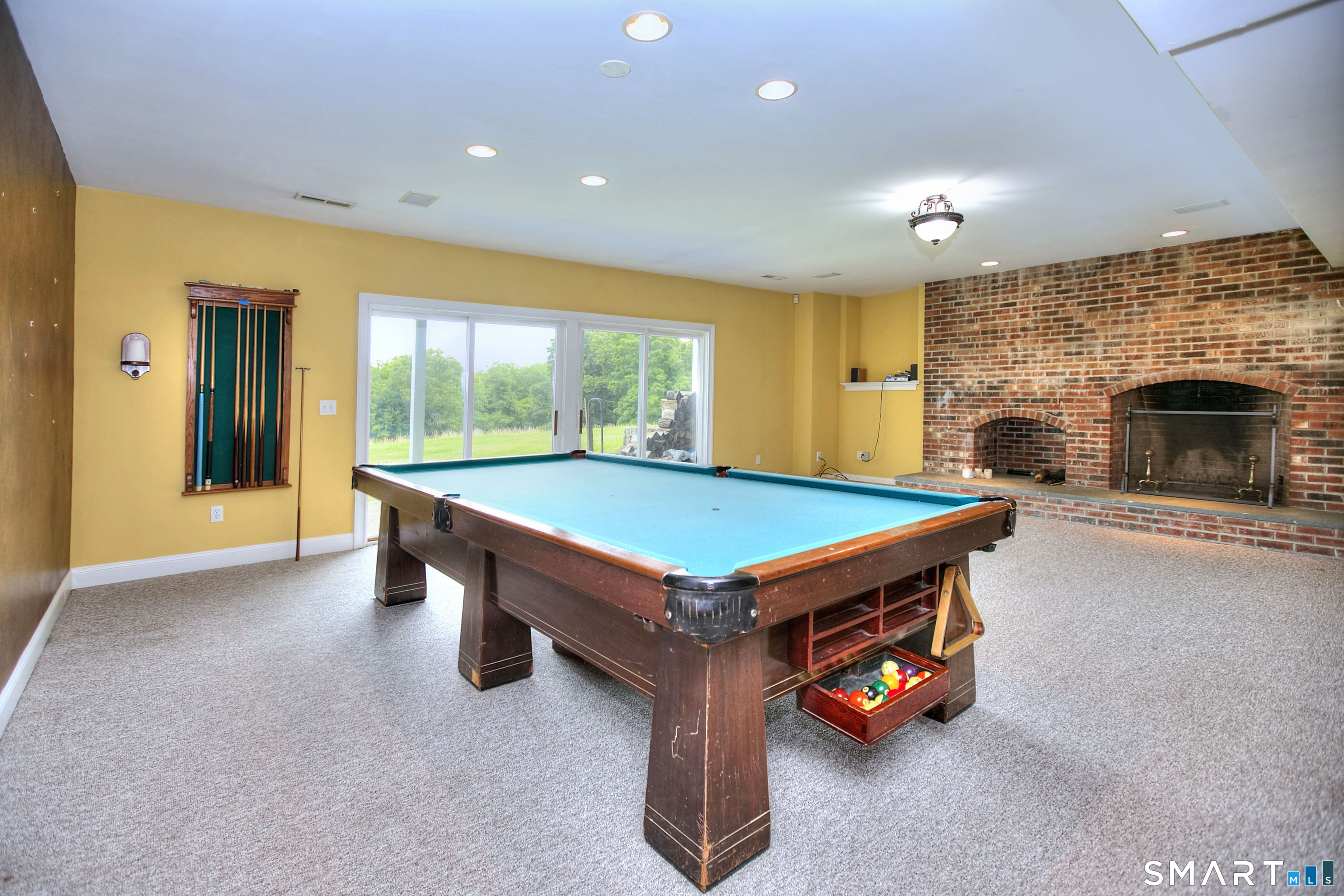 109 Long Meadow Hill Road Brookfield CT 06804