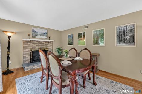 18 Harnish Lane Wallingford CT 06492