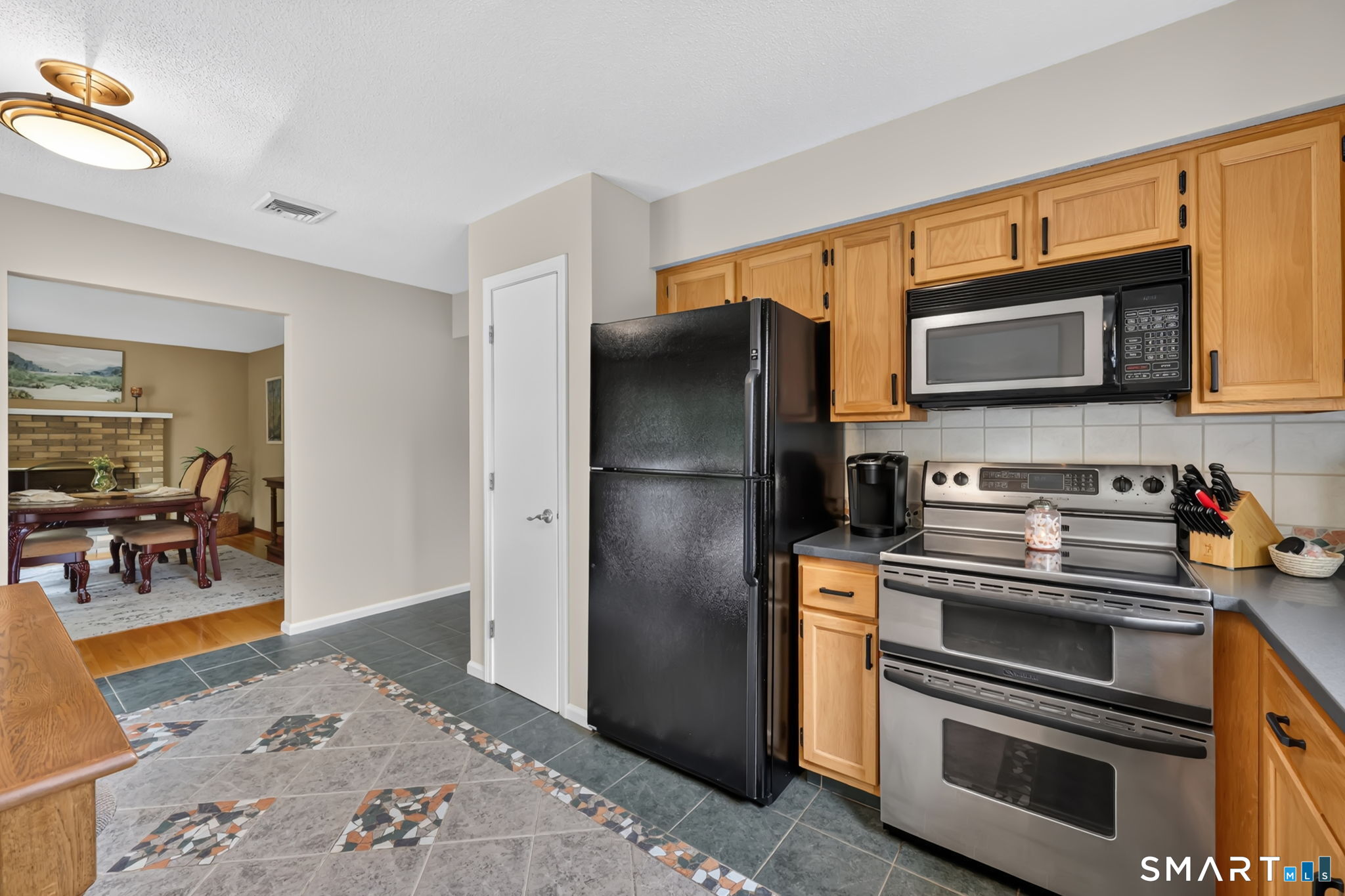 18 Harnish Lane Wallingford CT 06492