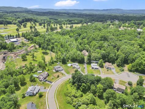 18 Harnish Lane Wallingford CT 06492
