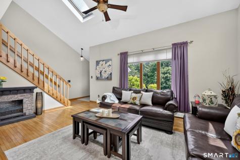 18 Harnish Lane Wallingford CT 06492
