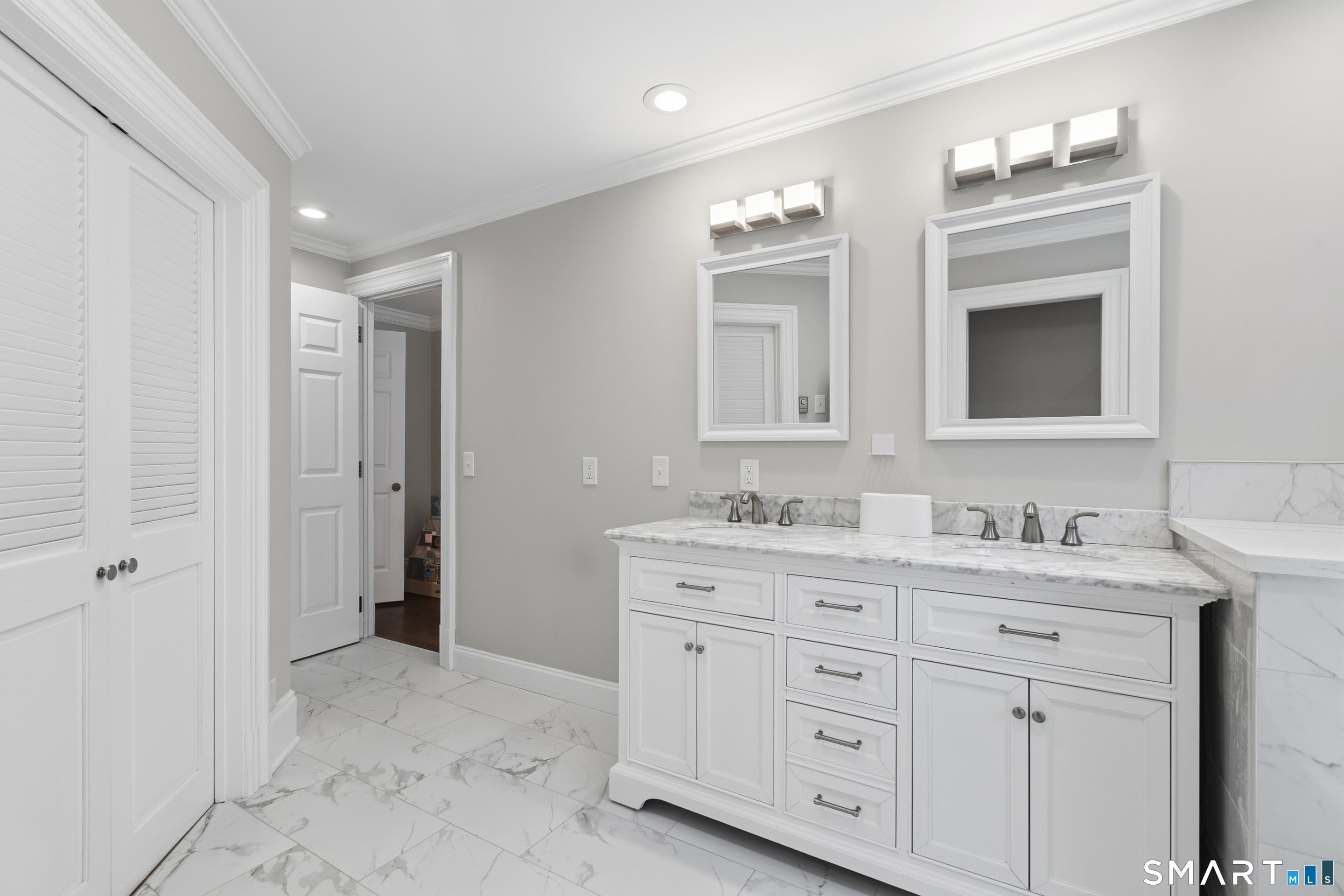 16 Ridgebrook Road Greenwich CT 06830