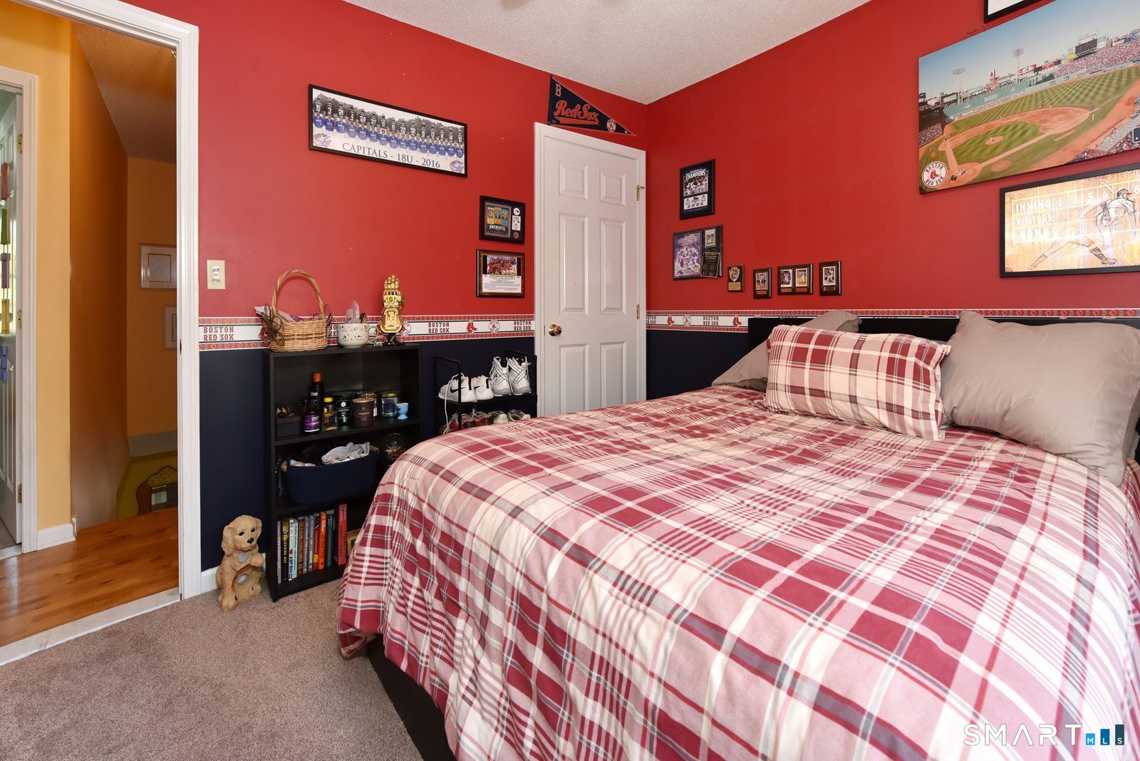 31 North Maple Street East Hampton CT 06424