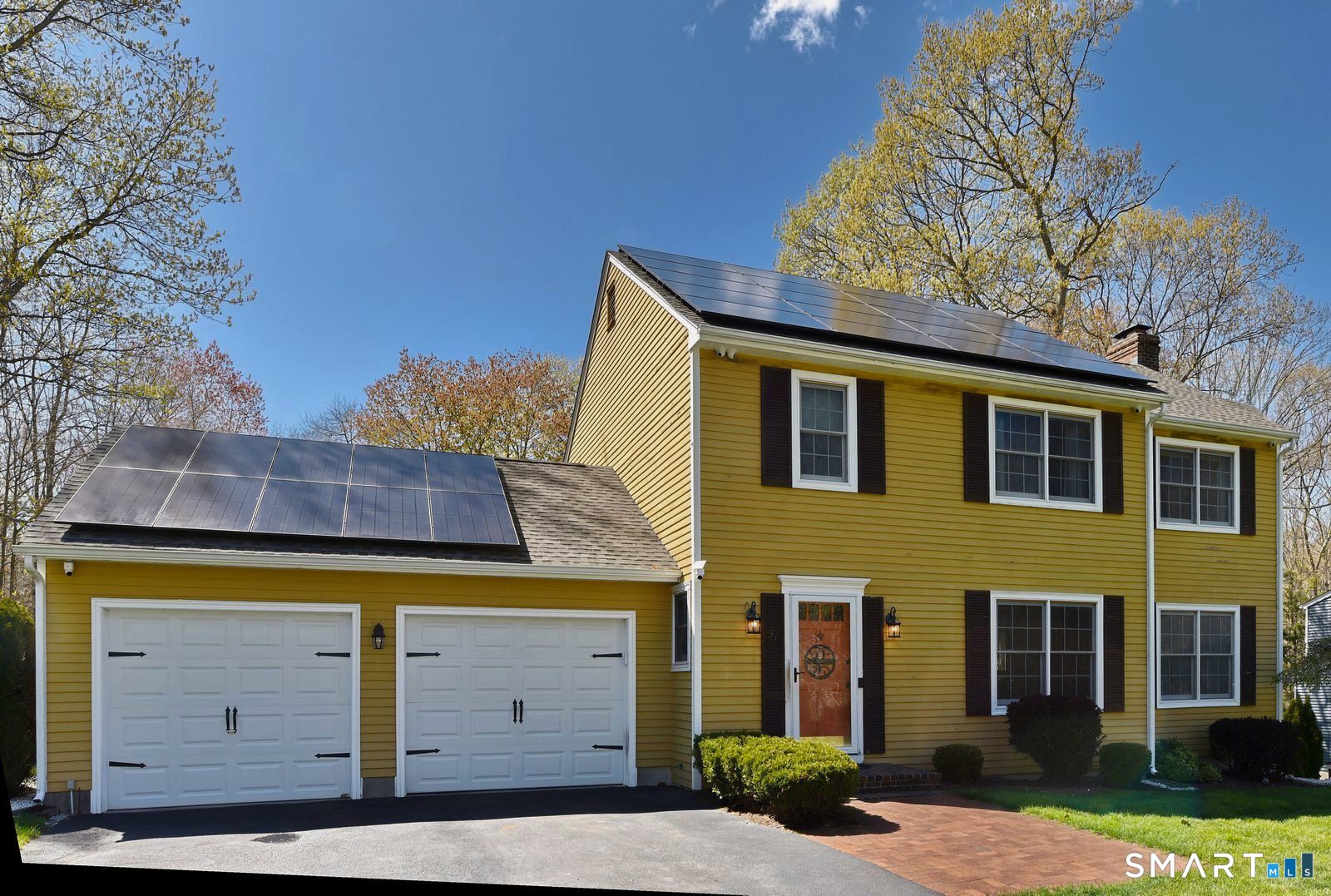 31 North Maple Street East Hampton CT 06424