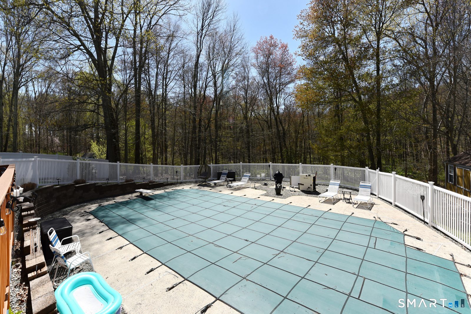 31 North Maple Street East Hampton CT 06424