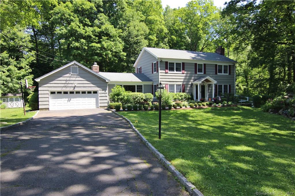 34 Butternut Place Stamford CT 06903