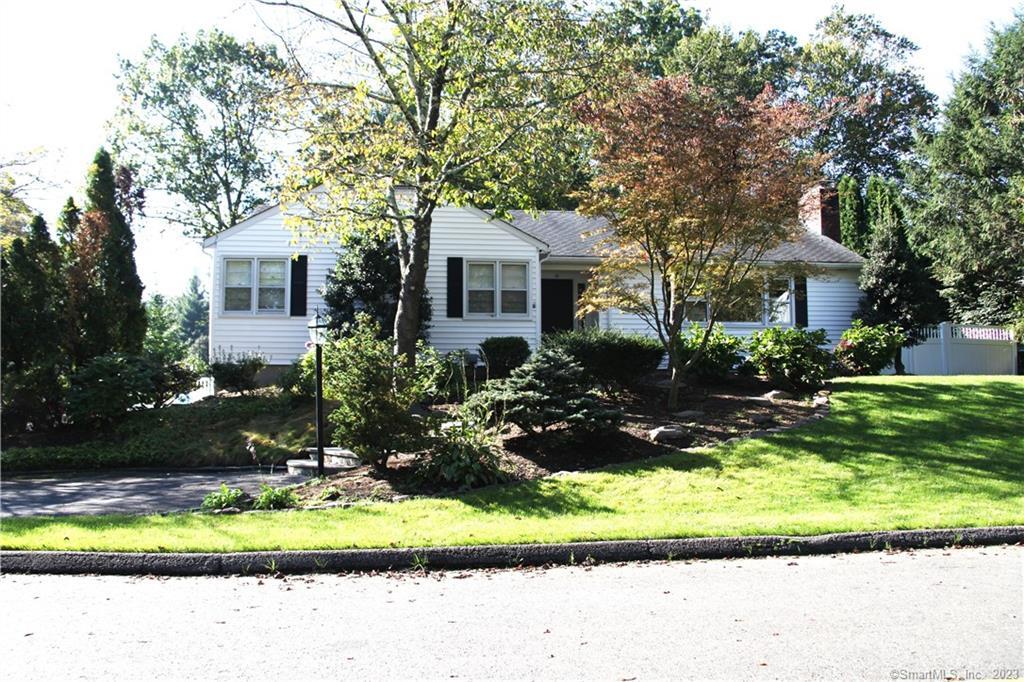 30 Skylark Road Greenwich CT 06830