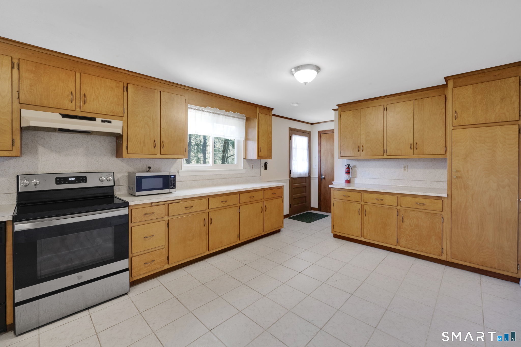 665 Goodwin Street East Hartford CT 06108