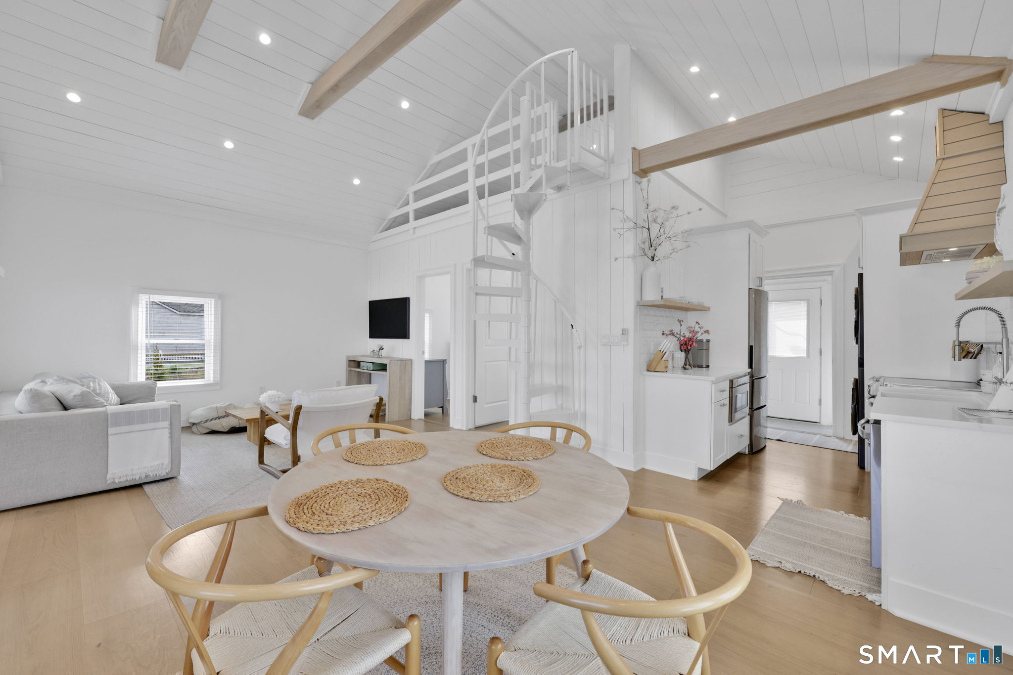 120-A Shore Road Clinton CT 06413