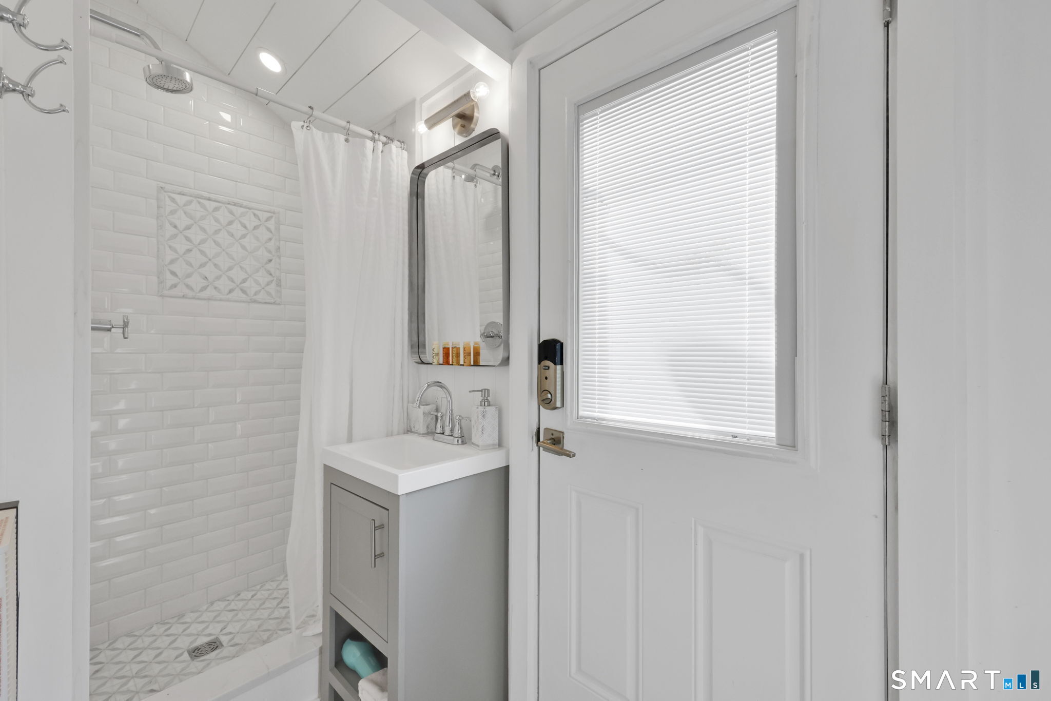 120-A Shore Road Clinton CT 06413