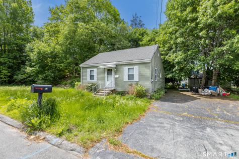 17 Elijah Street Norwich CT 06360