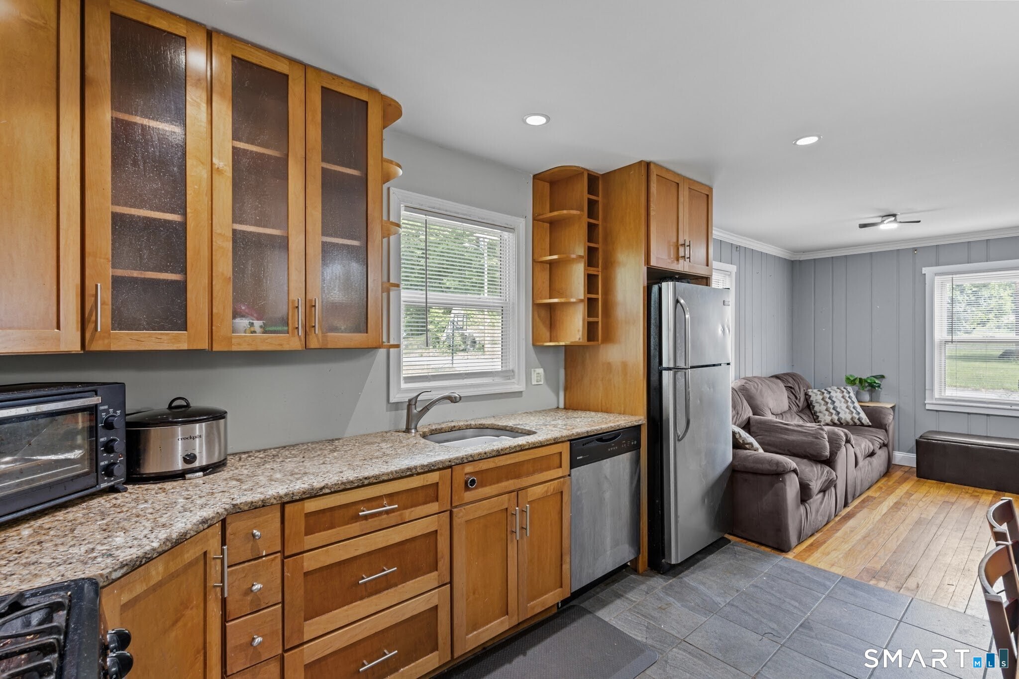 17 Elijah Street Norwich CT 06360