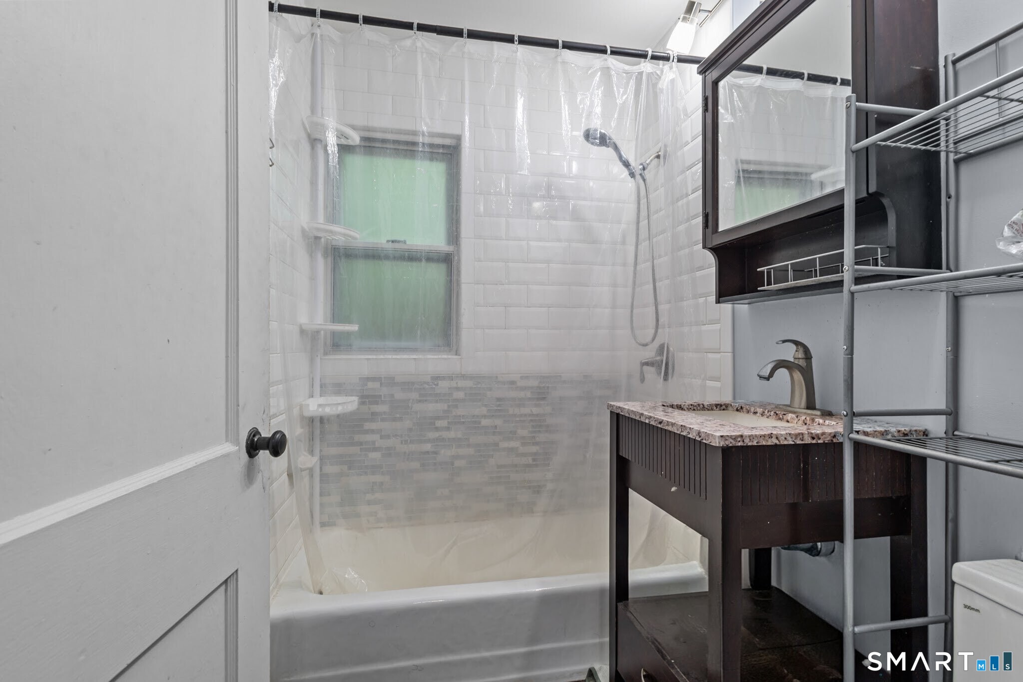 17 Elijah Street Norwich CT 06360