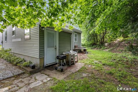 17 Elijah Street Norwich CT 06360
