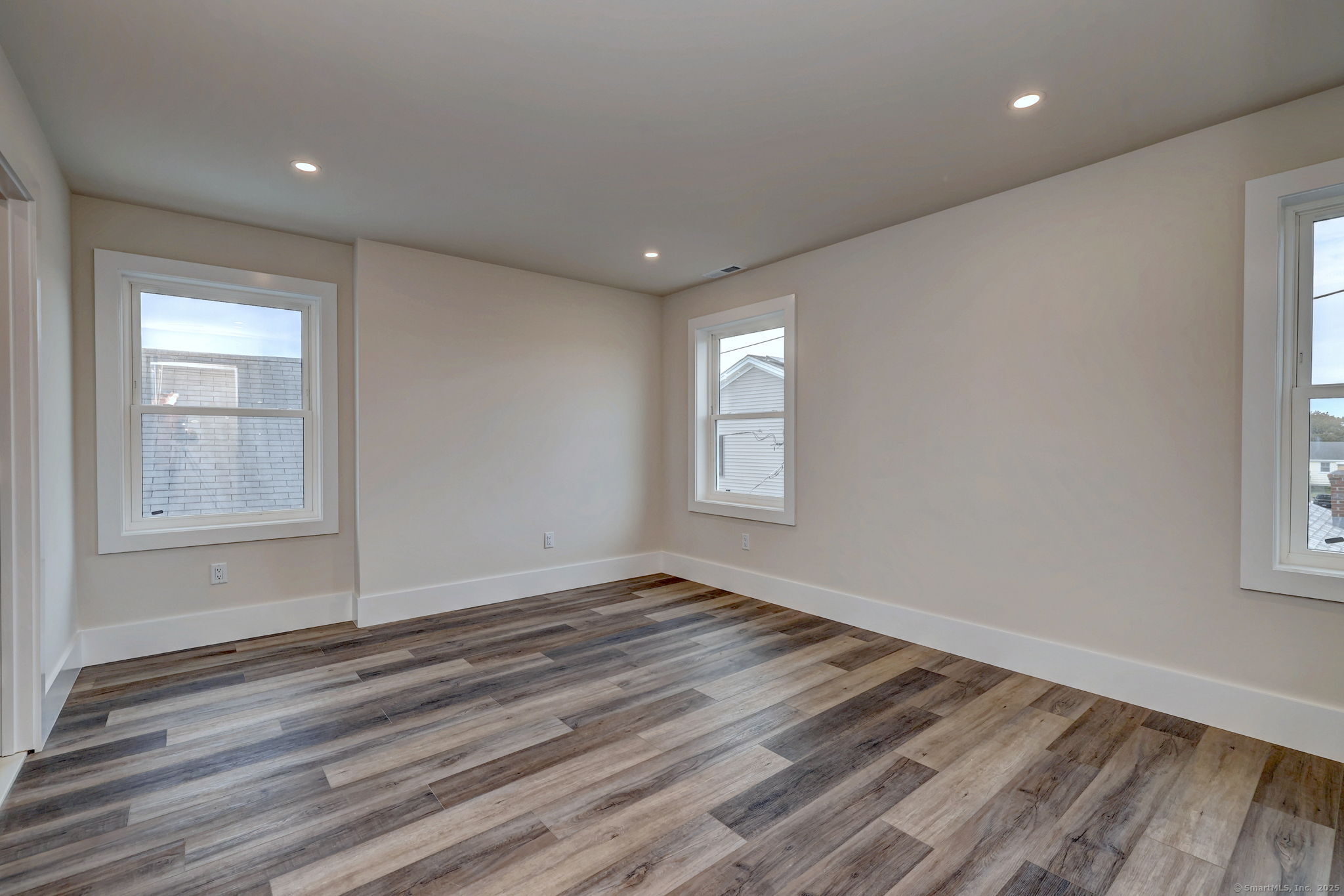 17 Chetwood Street Milford CT 06460