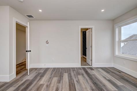 17 Chetwood Street Milford CT 06460