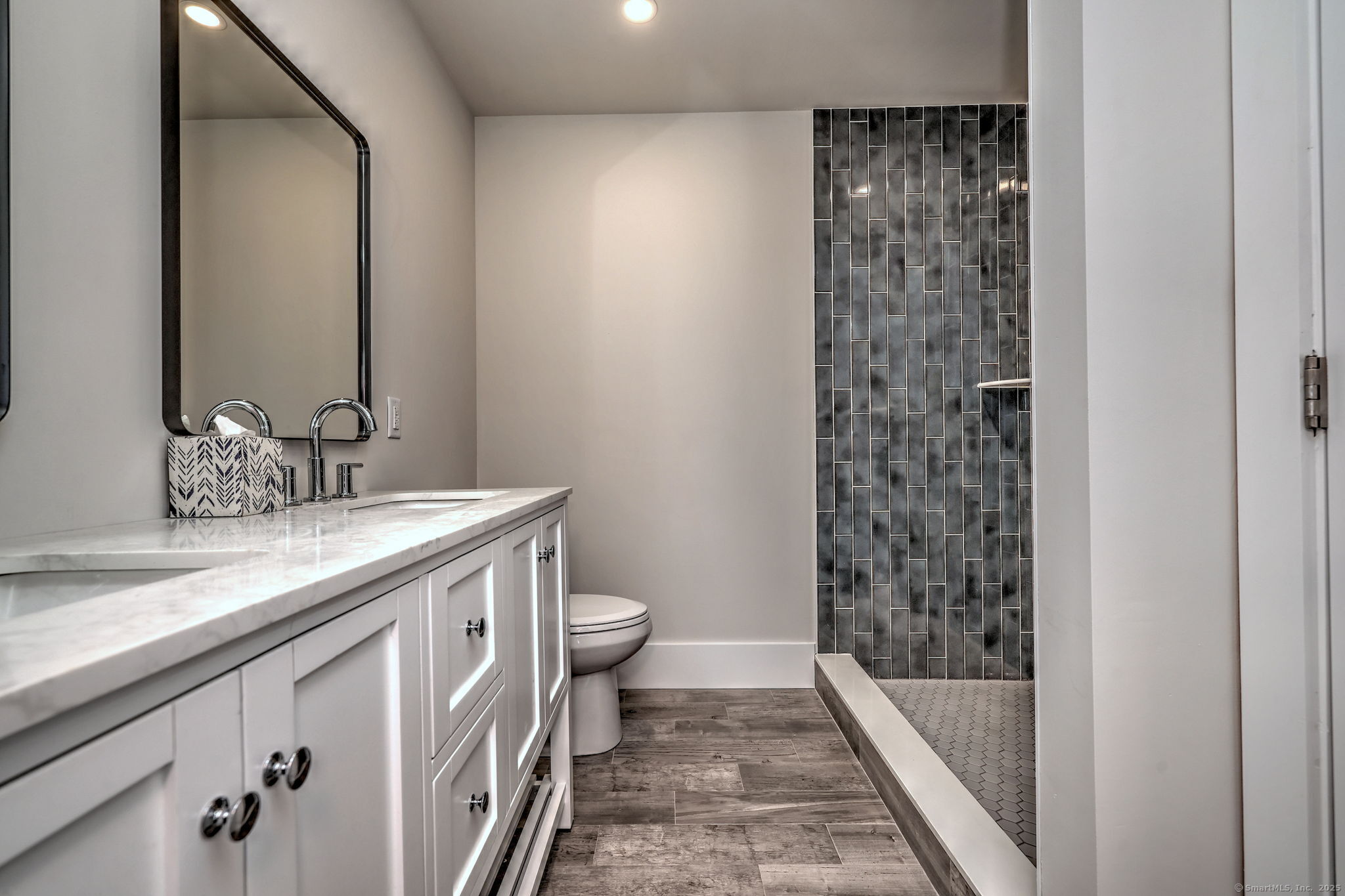 17 Chetwood Street Milford CT 06460