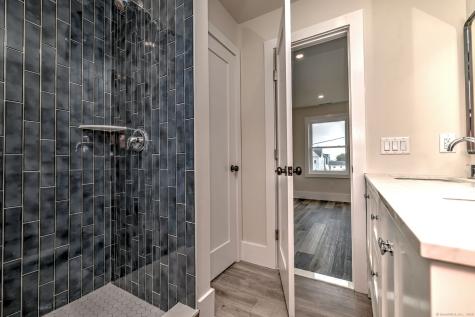 17 Chetwood Street Milford CT 06460