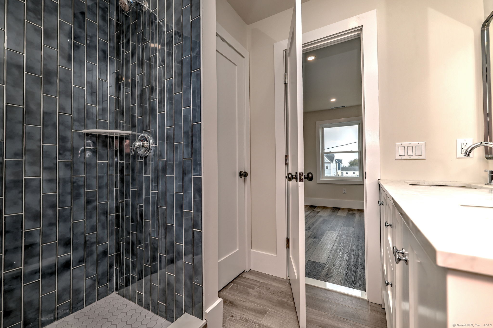 17 Chetwood Street Milford CT 06460