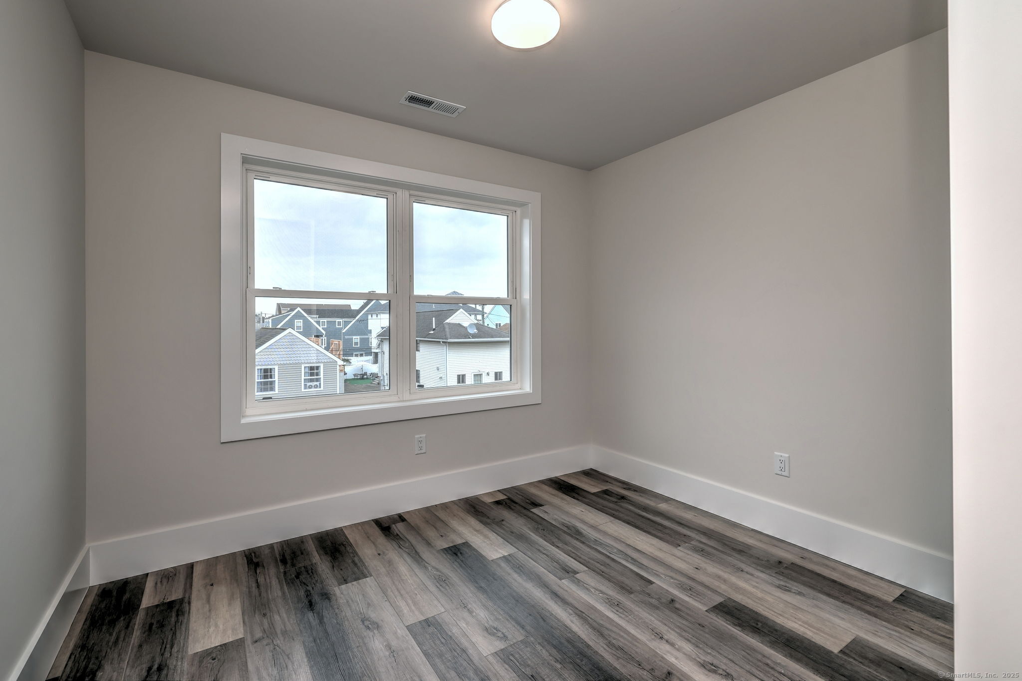 17 Chetwood Street Milford CT 06460
